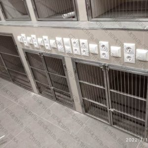 Клетка для ветеринарных клинки из нерж. стали, 3х ярусная из 3 клеток