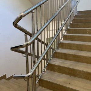 Ограждение из нержавеющей стали для ГБОУ школ